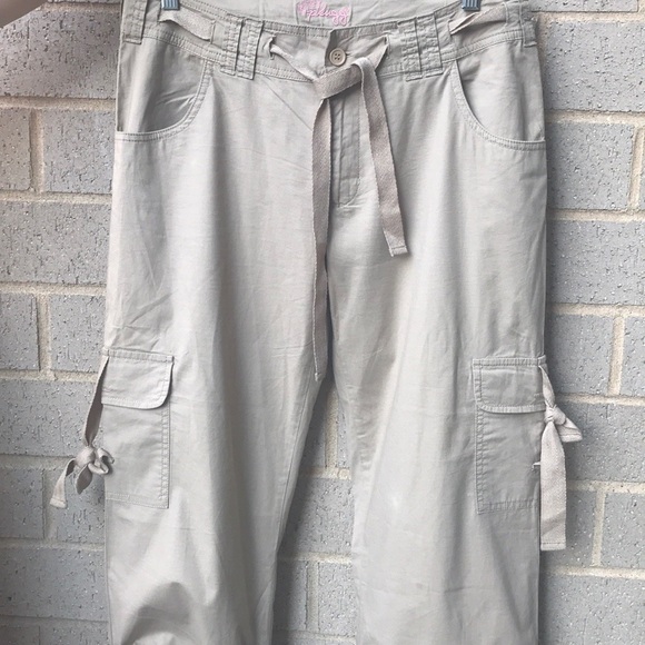 Khaki cargo capris Sz 7 - Picture 3 of 4